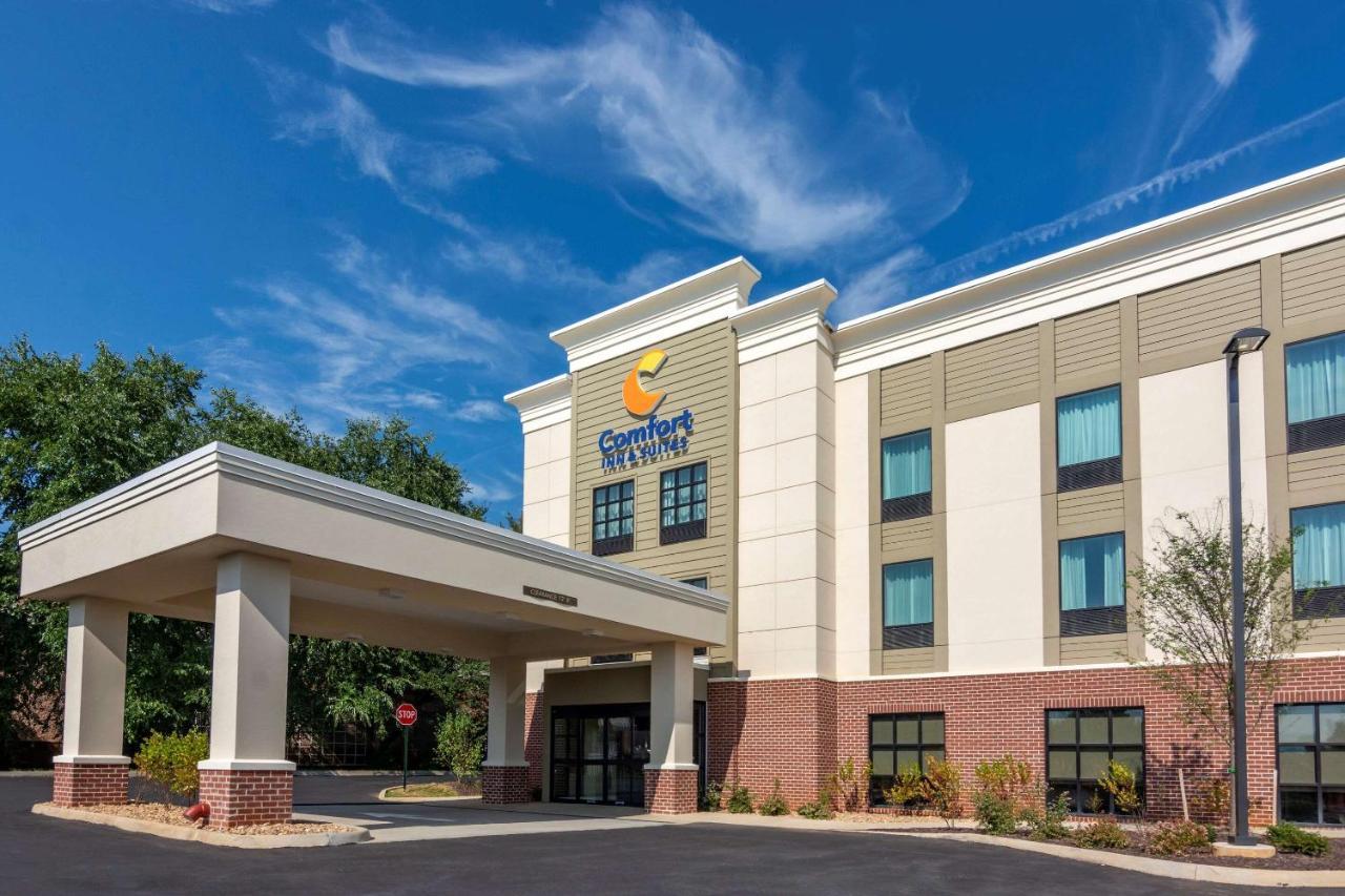 Comfort Inn & Suites Charlottesville Exterior foto